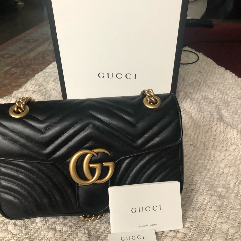 Gucci GG Marmont small matelassé shoulder bag
